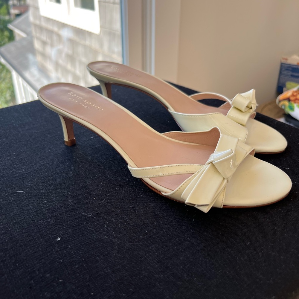 Kate Spade Simone kitten heel slip on shoes